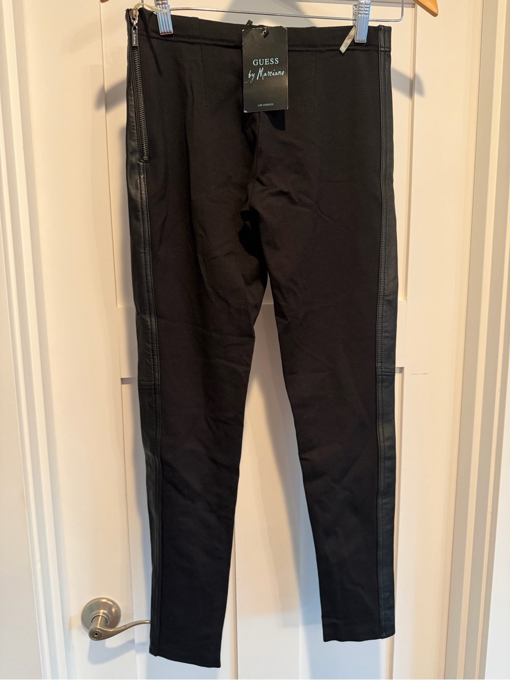 NWT GUESS BY MARCIANO Black Leather Leggings SZ 6 - Picture 3 of 7